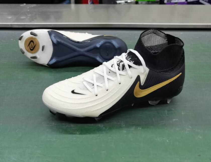 Nike Phantom Luna II Elite FG Size 39---45-59775801